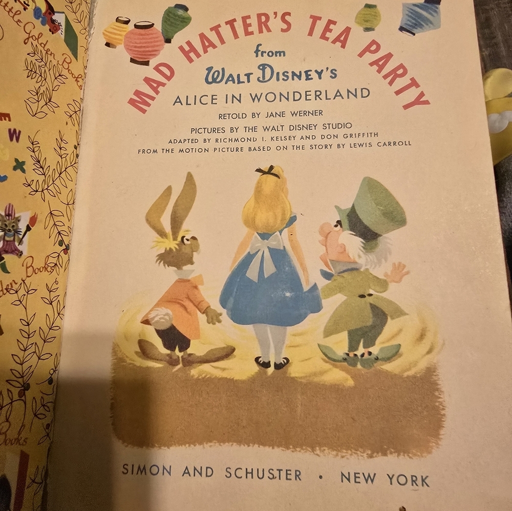 Vintage 1951 Mad Hatter’s Tea Party Little Golden Book First Edition A - Picture 2 of 5
